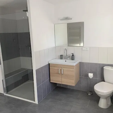 Apartman 101 Frysava Екстер'єр фото