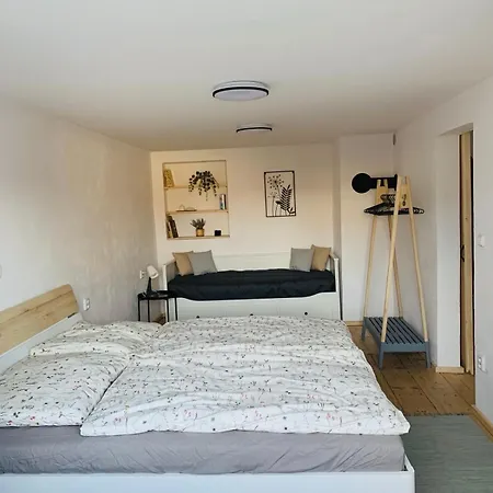 Apartman 101 Frysava Екстер'єр фото